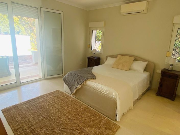 Image No.10-Villa de 7 chambres à vendre à San Roque