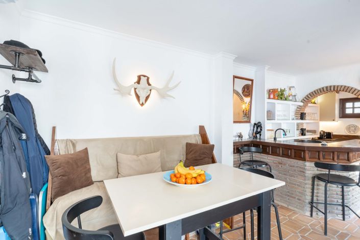 Image No.3-2 Bed Townhouse for sale