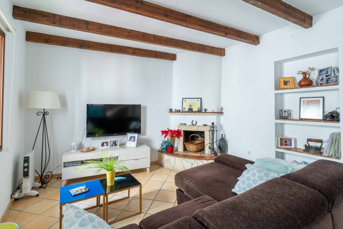 Image No.7-2 Bed Townhouse for sale