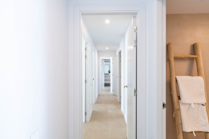 Image No.14-Appartement de 4 chambres à vendre à Estepona