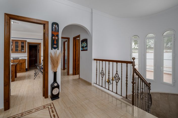 Image No.8-4 Bed Villa for sale