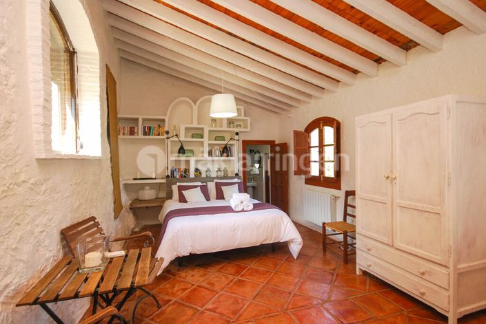 Image No.23-18 Bed Villa for sale