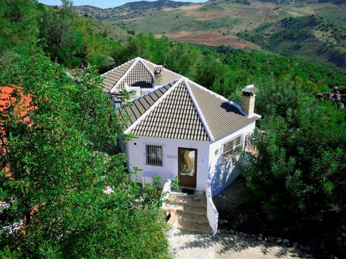 Image No.49-18 Bed Villa for sale