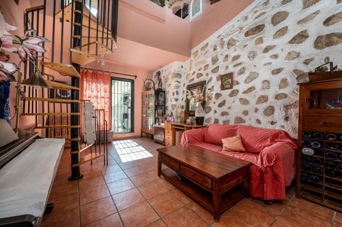 Image No.17-4 Bed Villa for sale