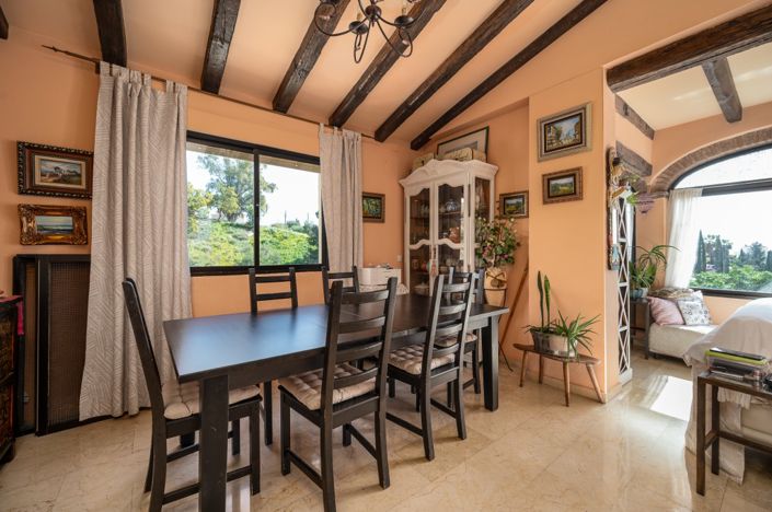 Image No.6-4 Bed Villa for sale