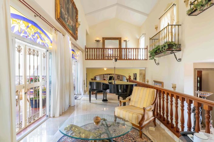 Image No.20-7 Bed Villa for sale