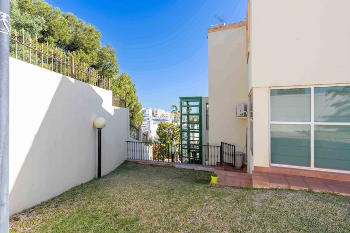 Image No.32-7 Bed Villa for sale
