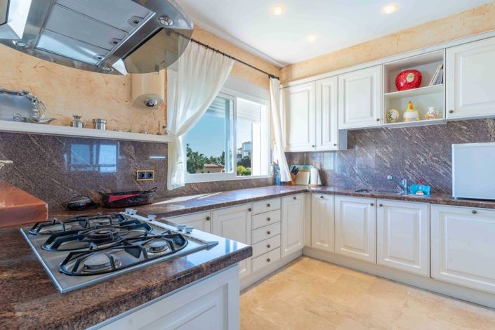 Image No.37-7 Bed Villa for sale