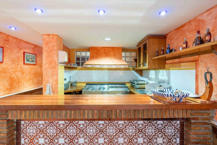 Image No.44-7 Bed Villa for sale