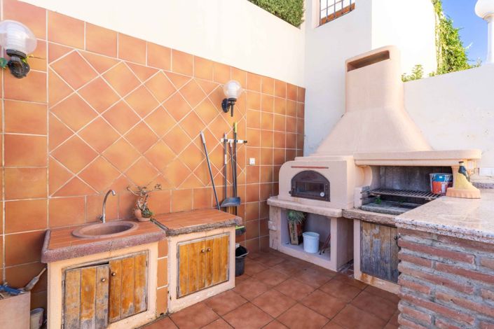 Image No.47-7 Bed Villa for sale
