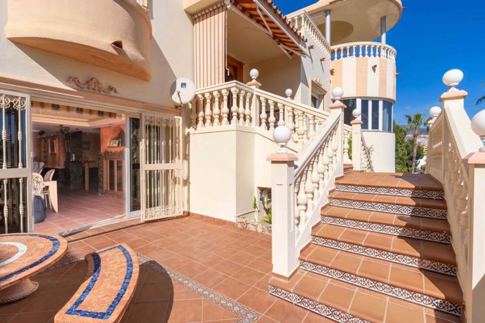 Image No.49-7 Bed Villa for sale