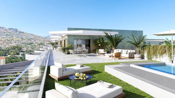 Image No.1-4 Bed Apartment for sale