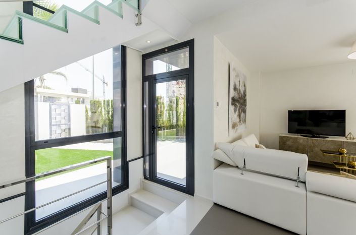 Image No.24-3 Bed Villa for sale