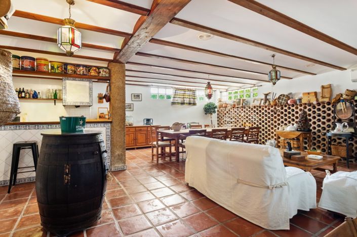 Image No.18-4 Bed Villa for sale