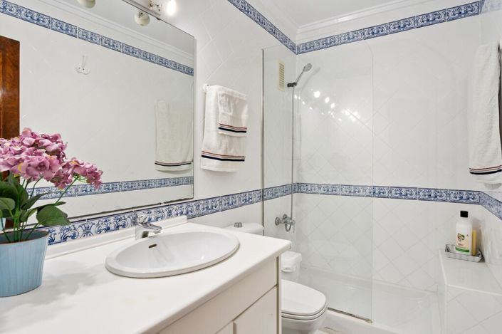 Image No.22-4 Bed Villa for sale