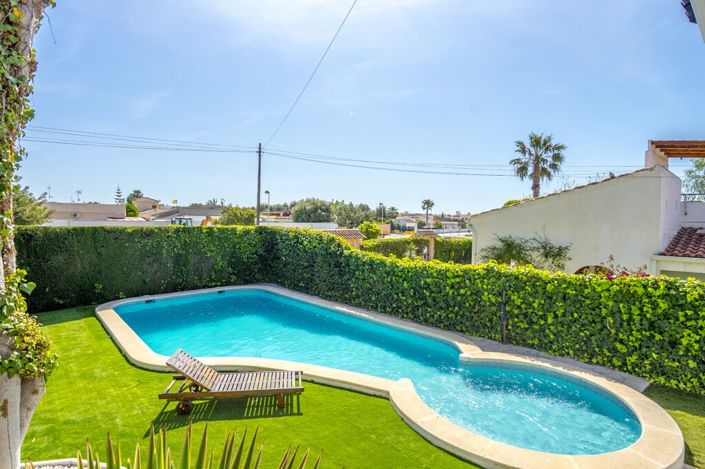 Image No.39-4 Bed Villa for sale