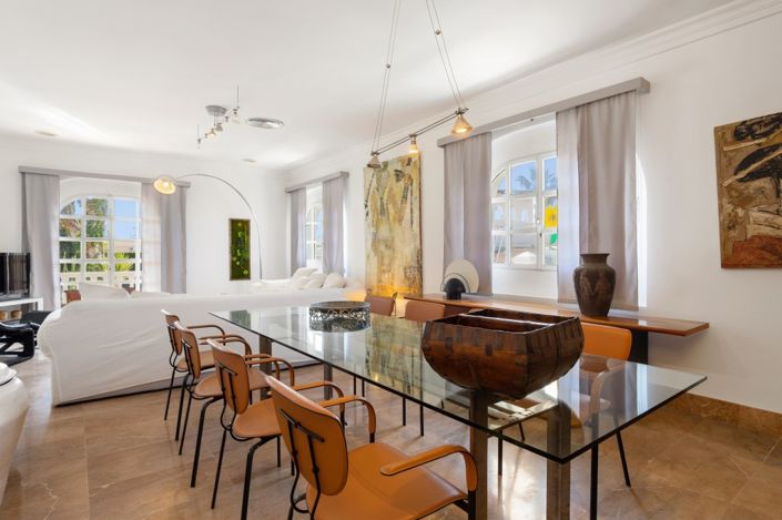 Image No.4-4 Bed Villa for sale