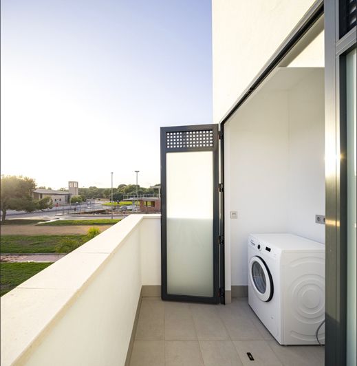 Image No.24-3 Bed Villa for sale