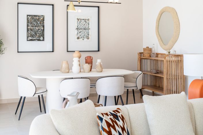 Image No.22-2 Bed Property for sale