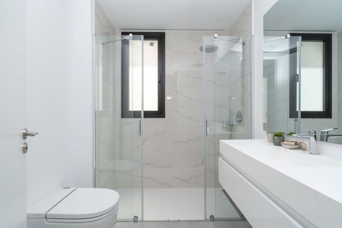 Image No.26-3 Bed Apartment for sale