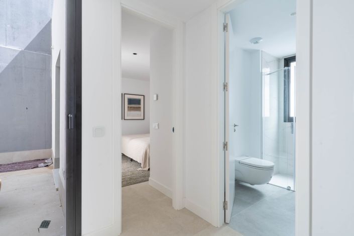 Image No.29-3 Bed Apartment for sale