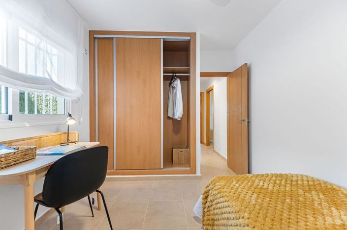 Image No.30-2 Bed Apartment for sale