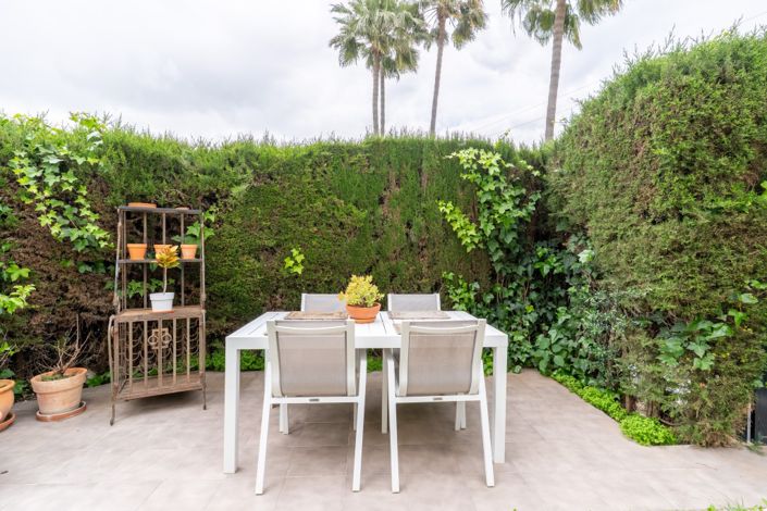 Image No.28-3 Bed Townhouse for sale