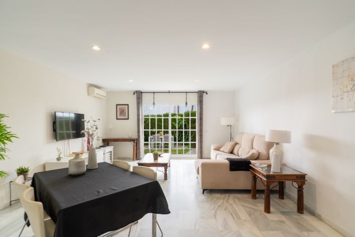 Image No.3-3 Bed Townhouse for sale