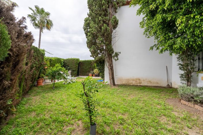 Image No.30-3 Bed Townhouse for sale