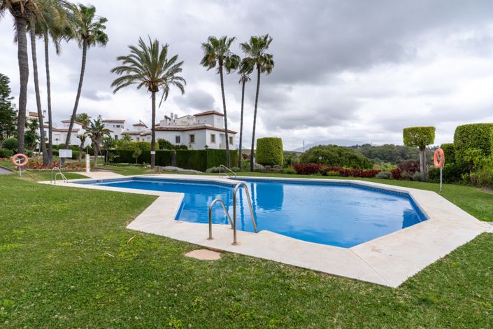 Image No.32-3 Bed Townhouse for sale