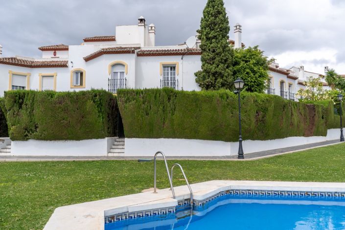 Image No.33-3 Bed Townhouse for sale