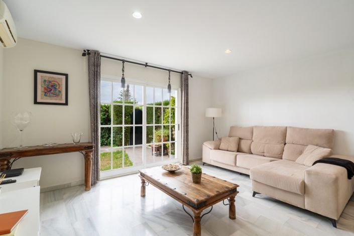 Image No.5-3 Bed Townhouse for sale