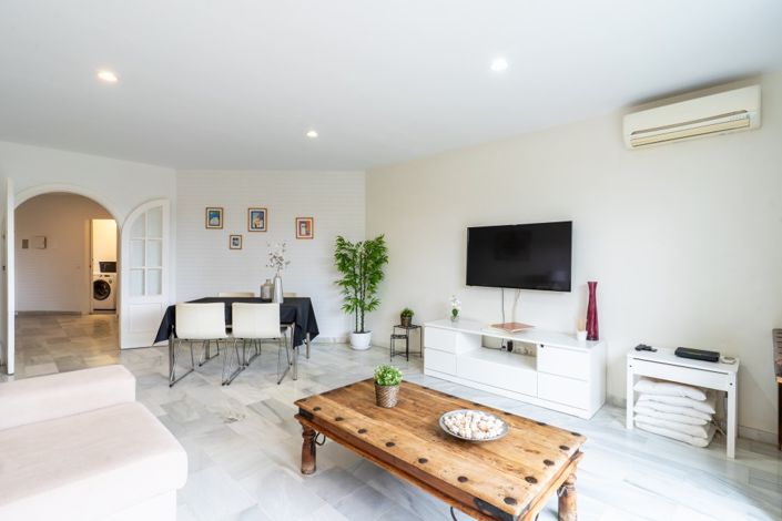 Image No.6-3 Bed Townhouse for sale