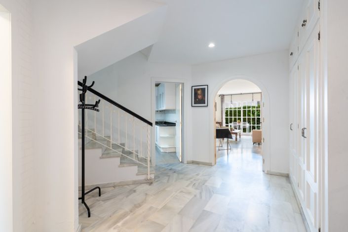 Image No.7-3 Bed Townhouse for sale