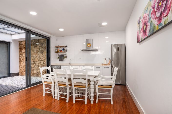 Image No.17-4 Bed Villa for sale