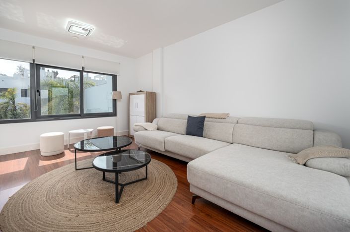 Image No.24-4 Bed Villa for sale