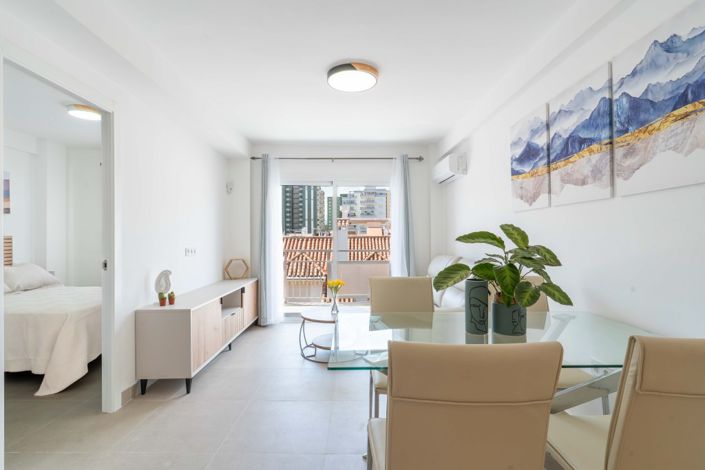 Image No.1-3 Bed Apartment for sale