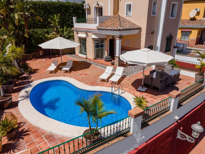 Image No.1-3 Bed Villa for sale