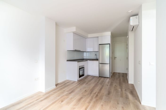 Image No.1-2 Bed Apartment for sale