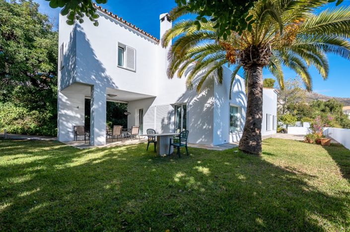 Image No.1-5 Bed Villa for sale