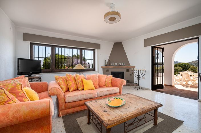 Image No.17-2 Bed Villa for sale