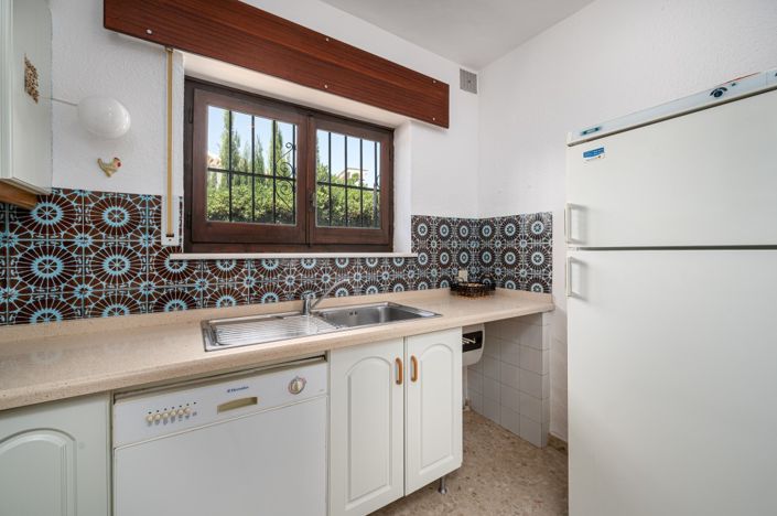 Image No.29-2 Bed Villa for sale