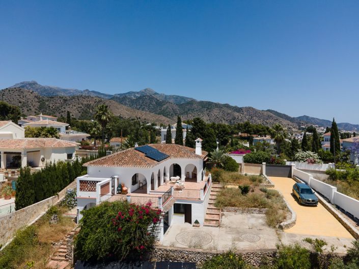 Image No.40-2 Bed Villa for sale