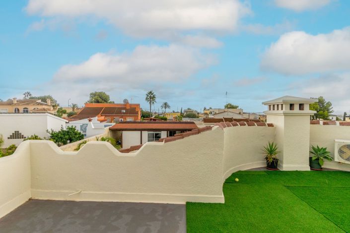 Image No.30-4 Bed Villa for sale