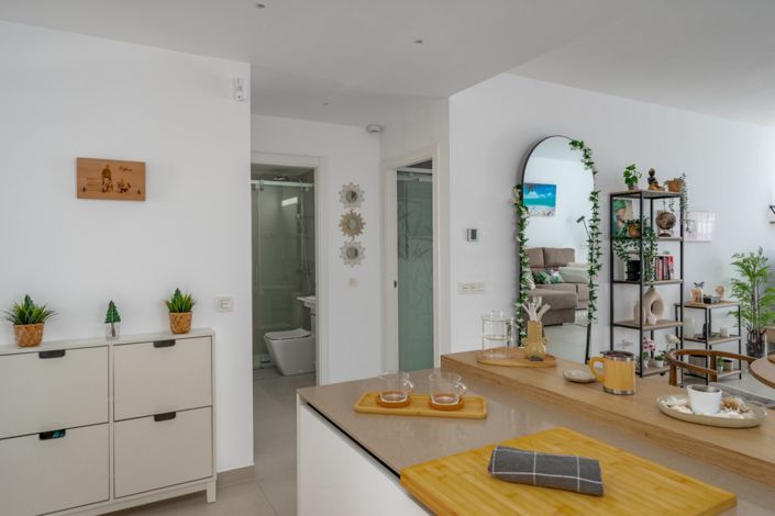 Image No.11-2 Bed Apartment for sale