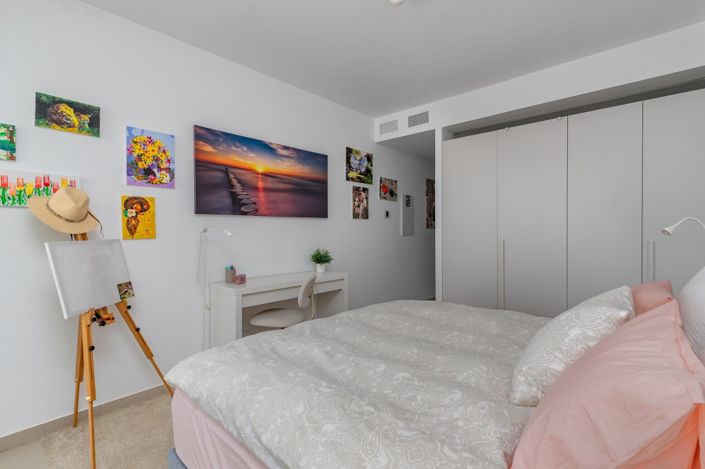 Image No.16-2 Bed Apartment for sale