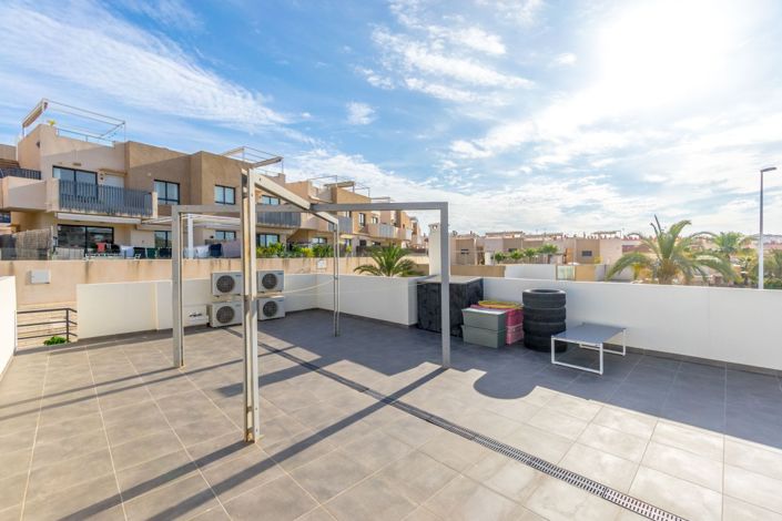 Image No.26-3 Bed Villa for sale