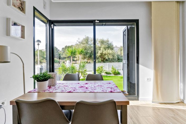 Image No.8-3 Bed Villa for sale