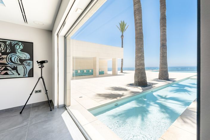 Image No.20-4 Bed Villa for sale