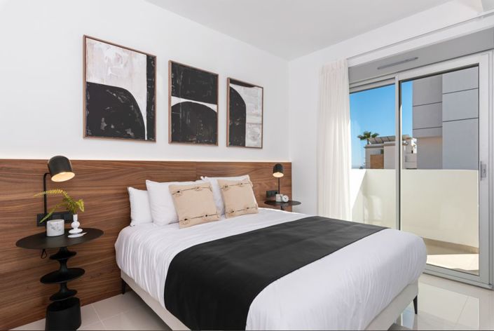 Image No.10-4 Bed Villa for sale